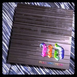 Urban decay full spectrum pallet